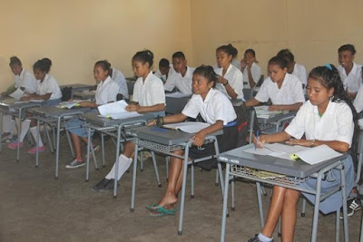 LA ASOCIACIÓN DE ANTIGUOS ALUMNOS APOYA LA ESCUELA DE HATO-UDO, EN TIMOR ESTE, REGIDA POR COMPAÑEROS DE ESTUDIOS